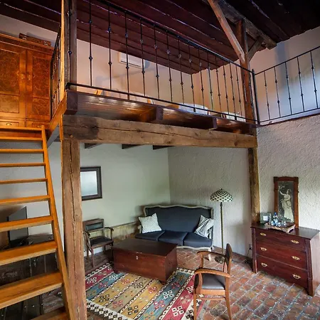 Za Murem Aparthotel