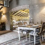 城墙背面公寓式酒店 3* 波兹南