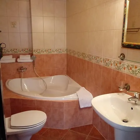 Za Murem Апарт-отель Познань