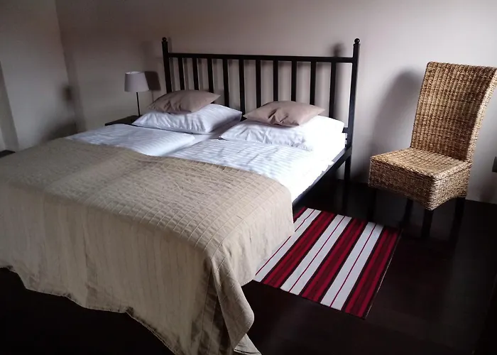 Aparthotel Za Murem 3*